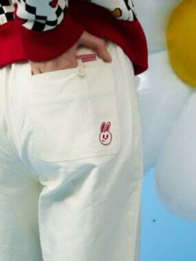 Kina and Tam Cottontail Kitchen pants size medium